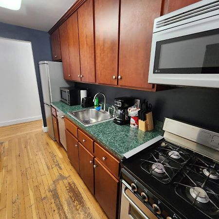 Spacious 3 Bedroom Apartment Mins To Nyc! Юнион-Сити Экстерьер фото